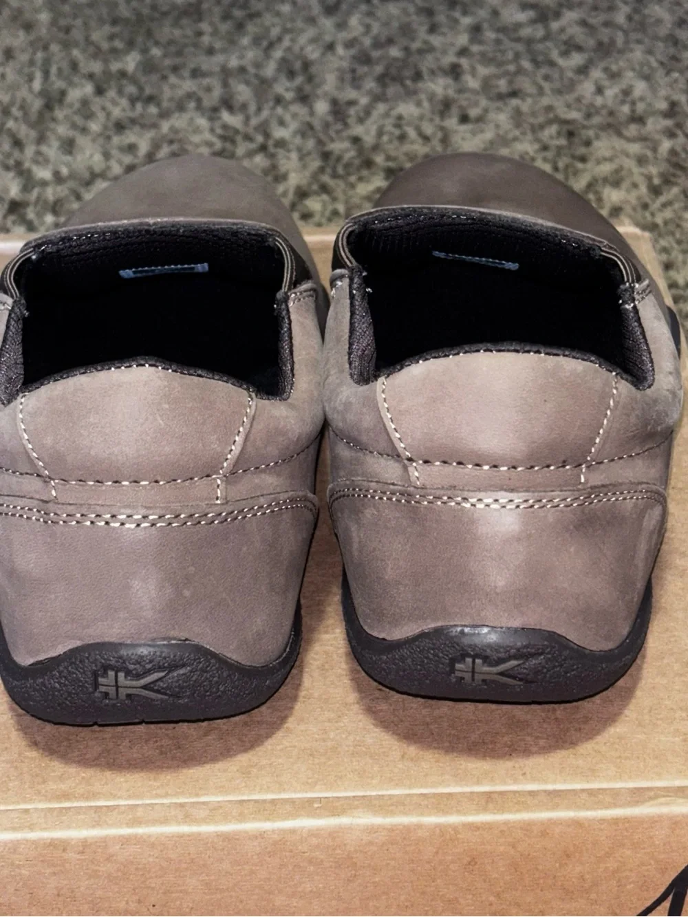 KURU Womens Kivi Slip On Sneaker Size 8.5 Wide Warmstone Brown Leather NIB